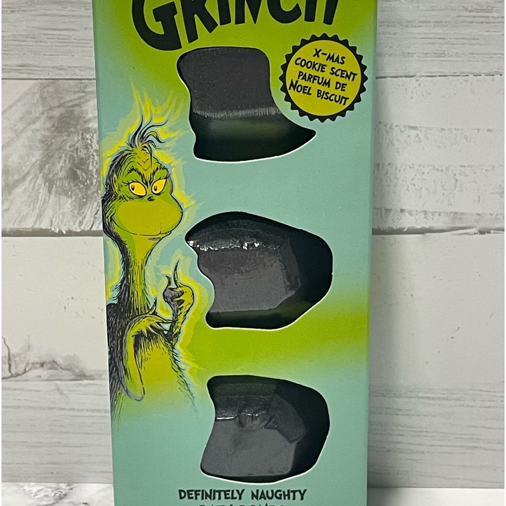 Grinch Coal Bath Bombs